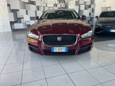 Jaguar XE 2.0 Turbo aut. Prestige