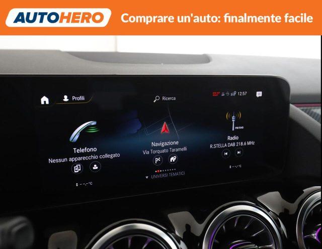 MERCEDES-BENZ GLA 180 d Automatic Premium