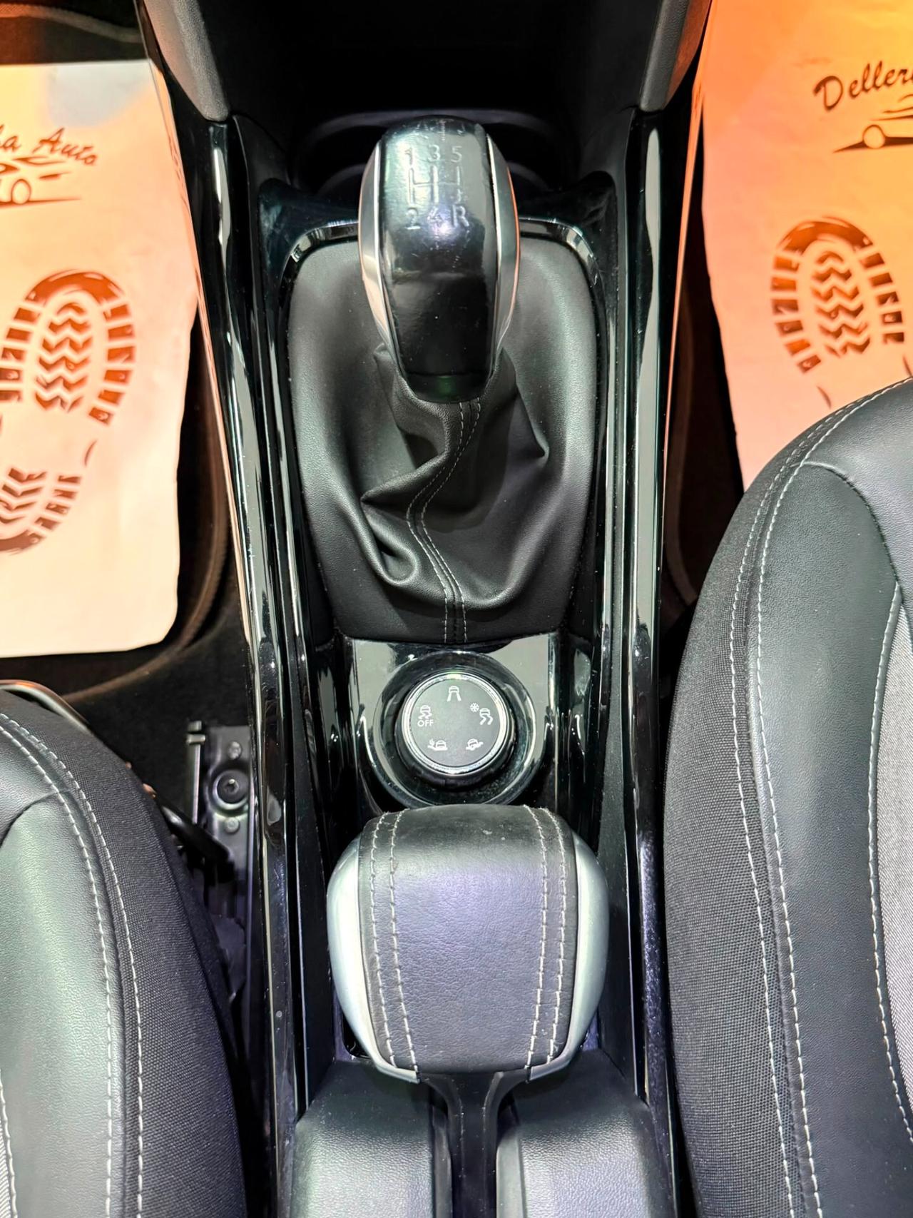 Peugeot 2008 BlueHDi 100 S&S Allure