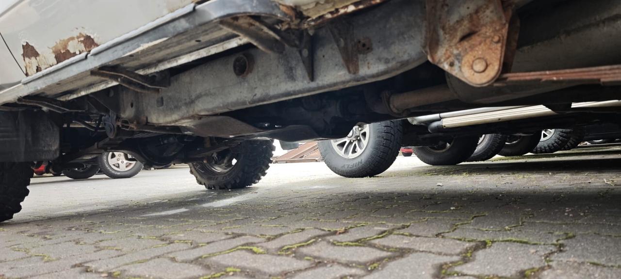 Toyota Land Cruiser II 2.5 turbodiesel Hard-top BJ73