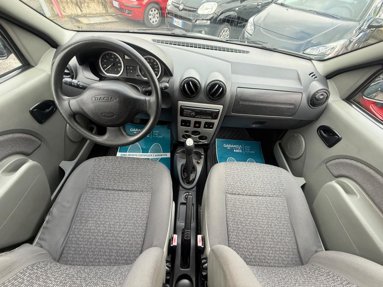 Dacia Logan MCV 1.6 16V 5 posti Lauréate