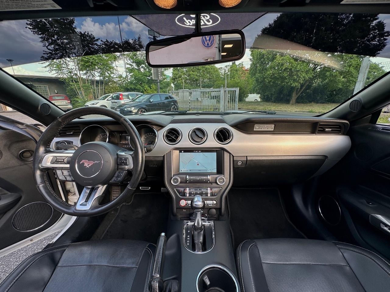 Ford Mustang Convertible 2.3 EcoBoost aut Gear Box