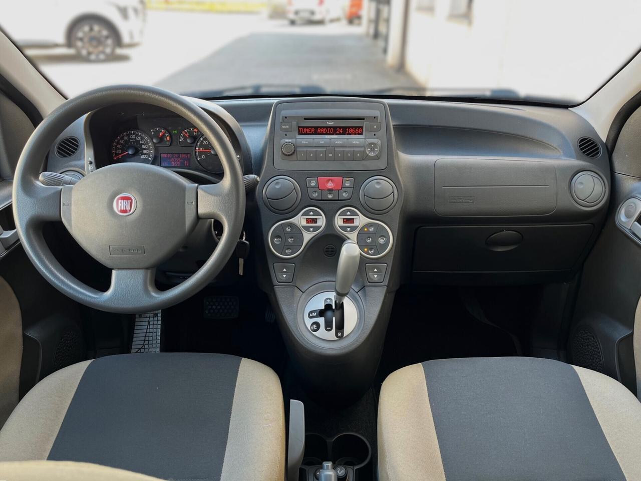 Fiat Panda 1.2 Emotion Dualogic