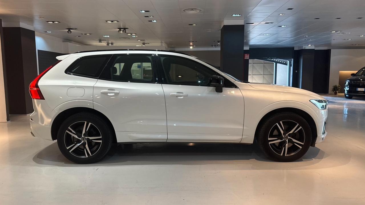 Volvo XC 60 197 CV - 2020