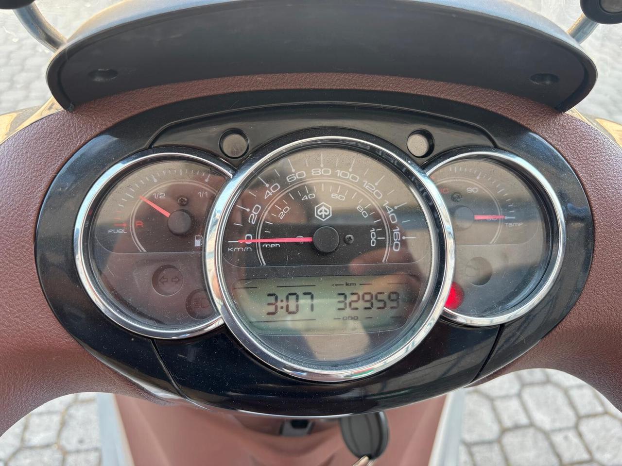 Piaggio Beverly 300 i.e. - Rif.581
