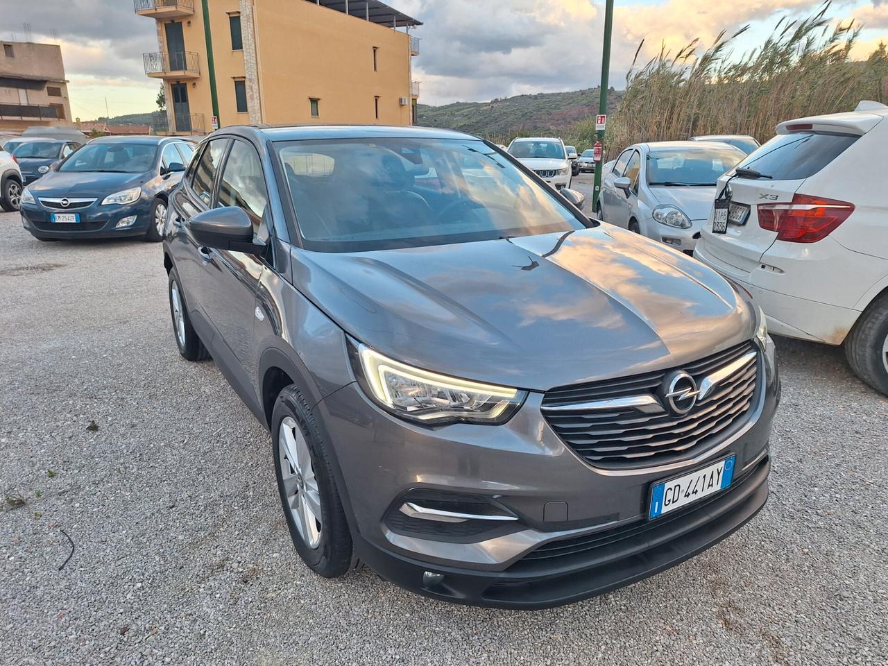 Opel Grandland X 1.5 diesel Ecotec Start&Stop Business