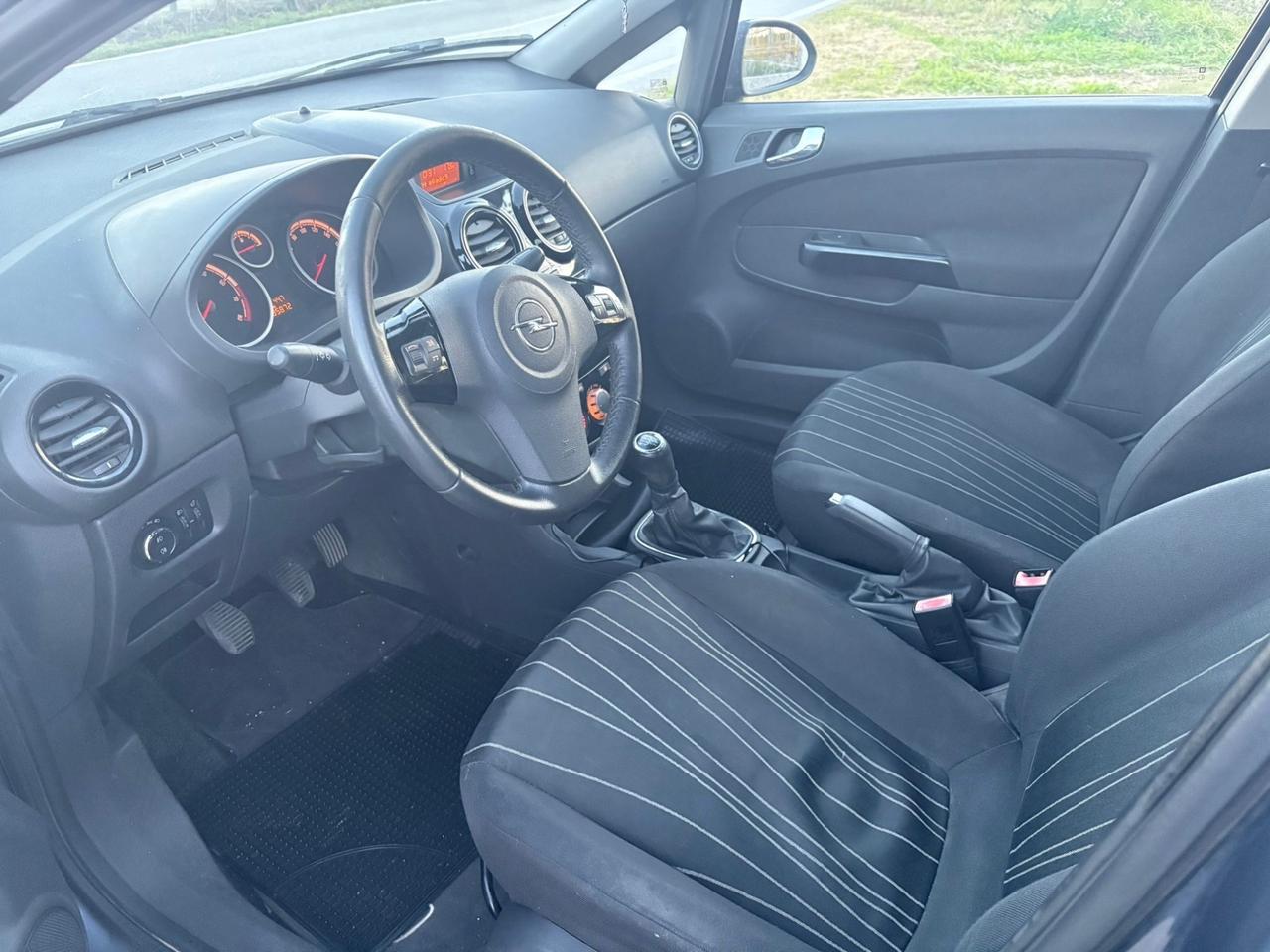 Opel Corsa 1.2 5 porte Edition