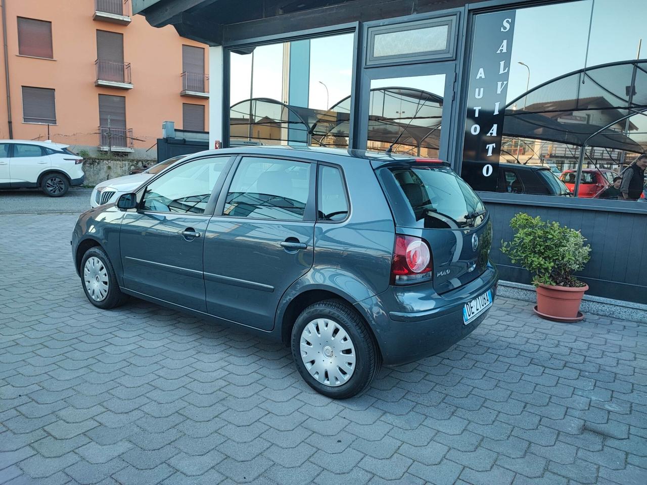 Volkswagen Polo 1.2 uni-pro