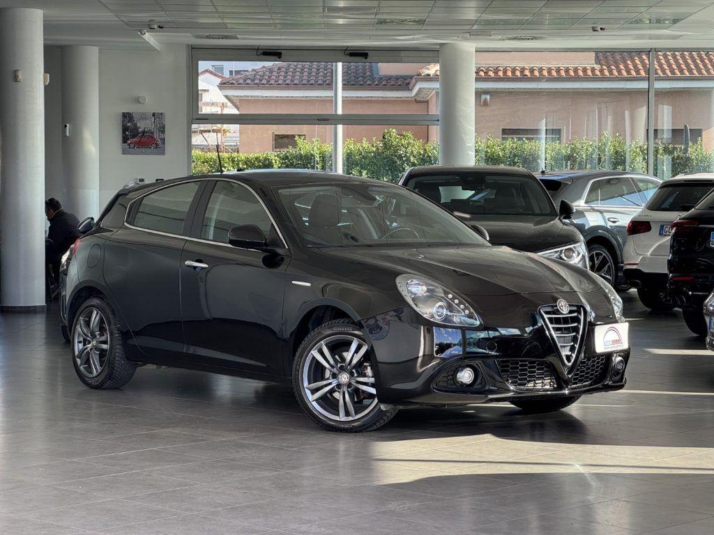 ALFA ROMEO Giulietta 1.4 Turbo 120 cv Distinctive Euro6 Neopatentati
