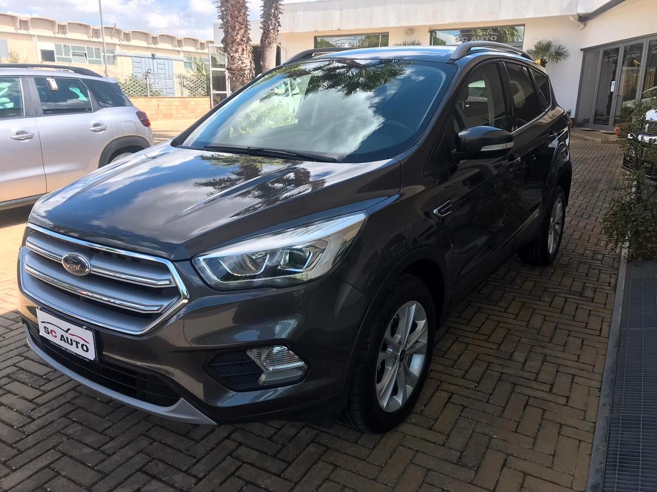 Ford Kuga 1.5 TDCI 120 CV S&S 2WD Titanium