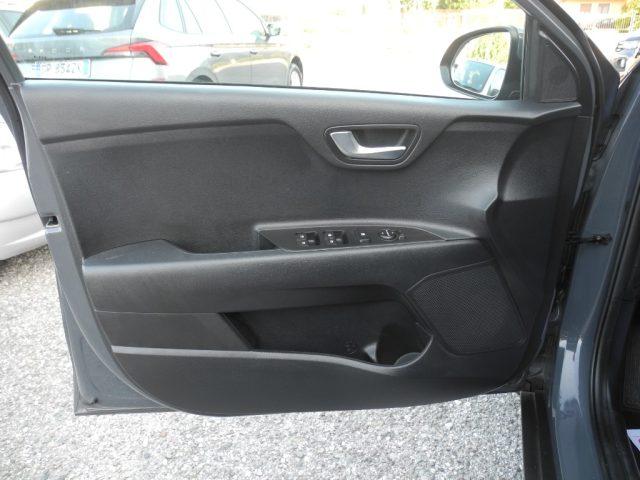 KIA Stonic 1.0 T-GDi 100cv MHEV iMT Style - OK NEOPATENTATI
