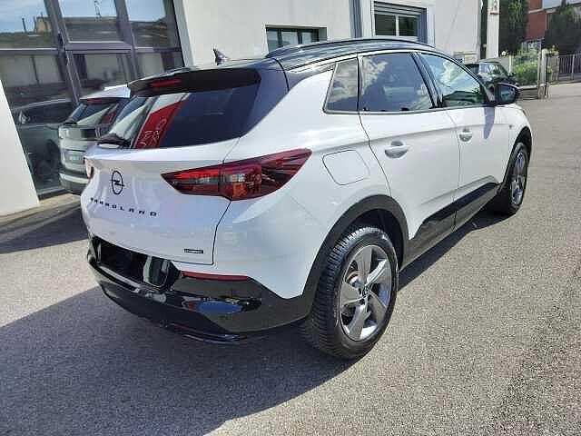 Opel Grandland 1.2 Hybrid aut. GS ** KM Ø **