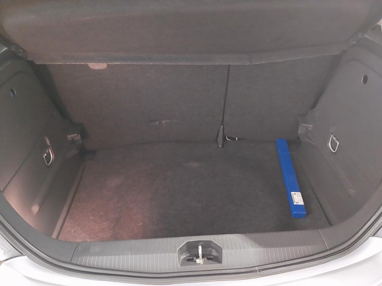 Opel Corsa 1.2 GPL 5 porte Club - ok neopatentati