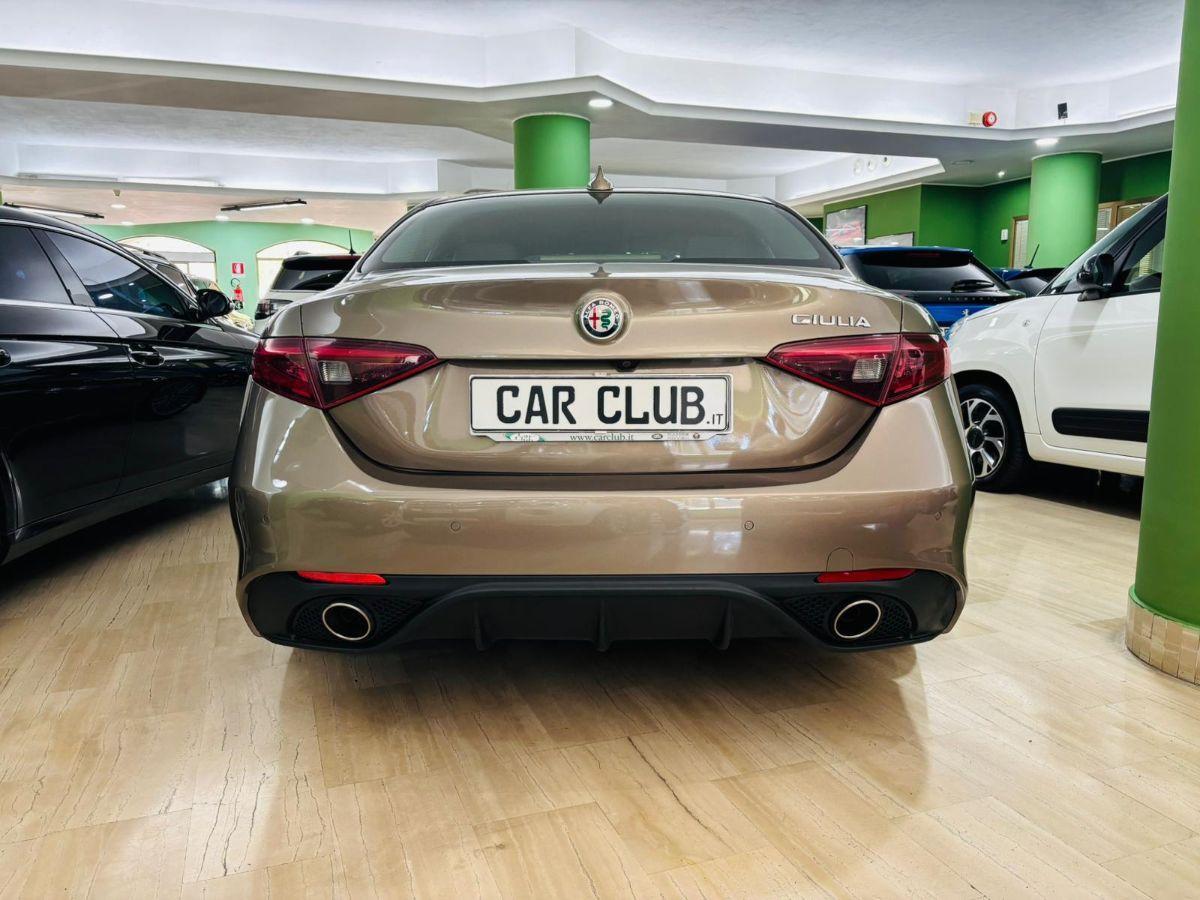 Alfa Romeo Giulia 2.2 Td 180cv Veloce