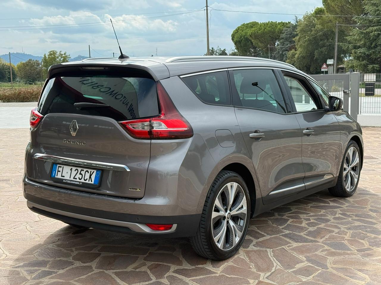 Renault Grand Scenic dCi 110 CV 7 posti