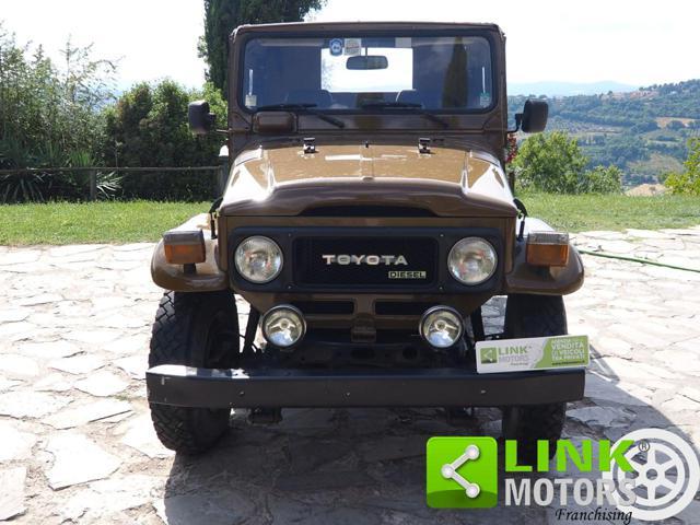 TOYOTA Land Cruiser BJ40 1977 CON ASI RESTAURO CONSERVATIVO