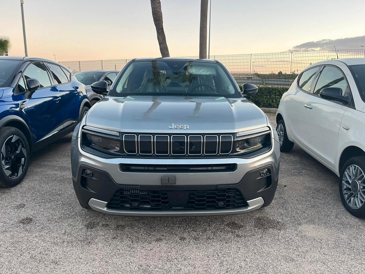 Jeep Avenger 1.2 Turbo 100 CV Summit