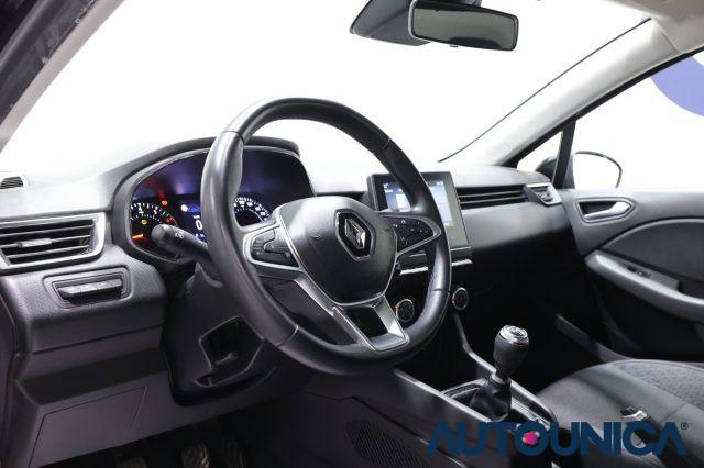 RENAULT Clio TCE 90 CV 5 PORTE EQUILIBRE NEOPATENTATI FARI LED