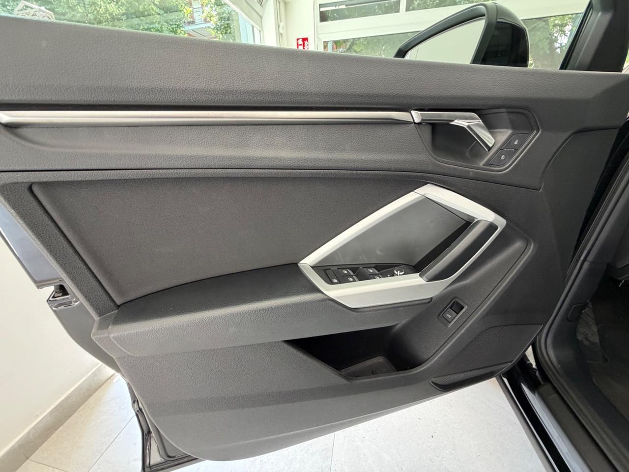 Audi Q3 SPB 35 TDI S tronic Business Plus IVA ESPOSTA