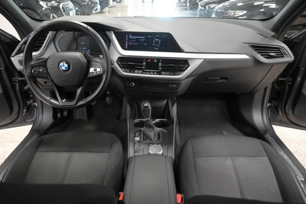 Bmw 116 116i 5p. Business Advantage