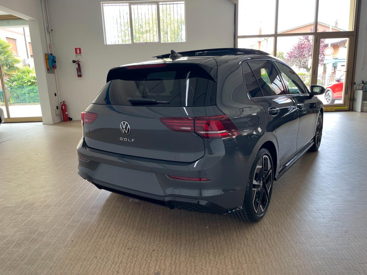 Volkswagen Golf 2.0 TDI 150 CV DSG R-Line Km0 Tetto aprib.