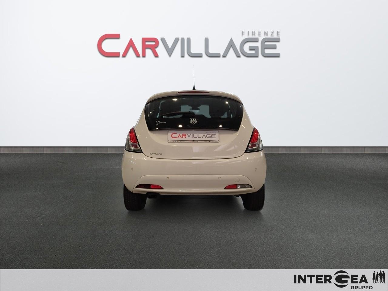 LANCIA Ypsilon 1.2 Gold 69cv my16