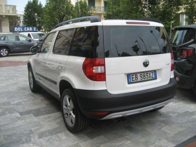 SKODA Yeti 1.2 TSI ADVENTURE