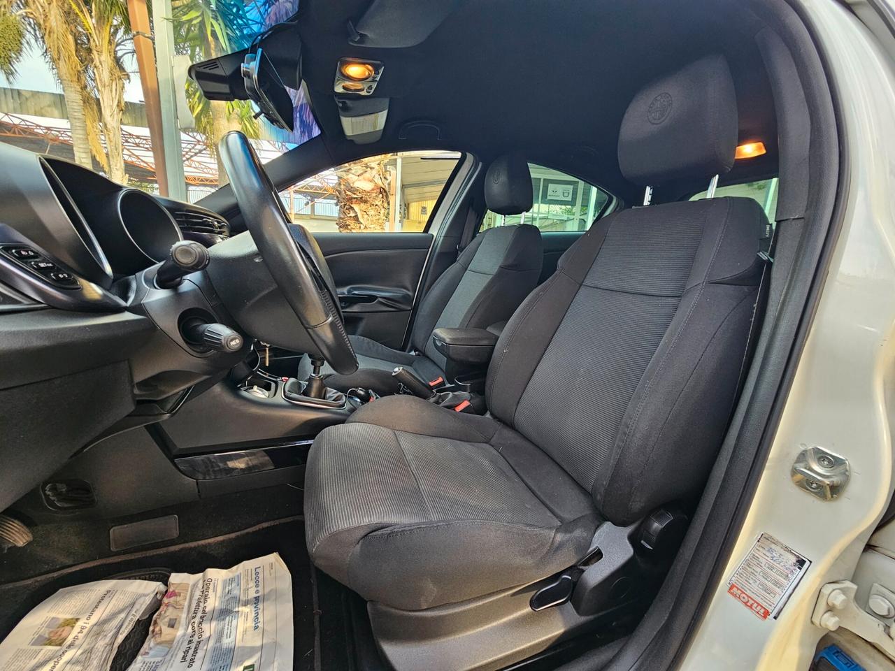 Alfa Romeo Giulietta 1.6 JTDm-2 105 CV Distinctive