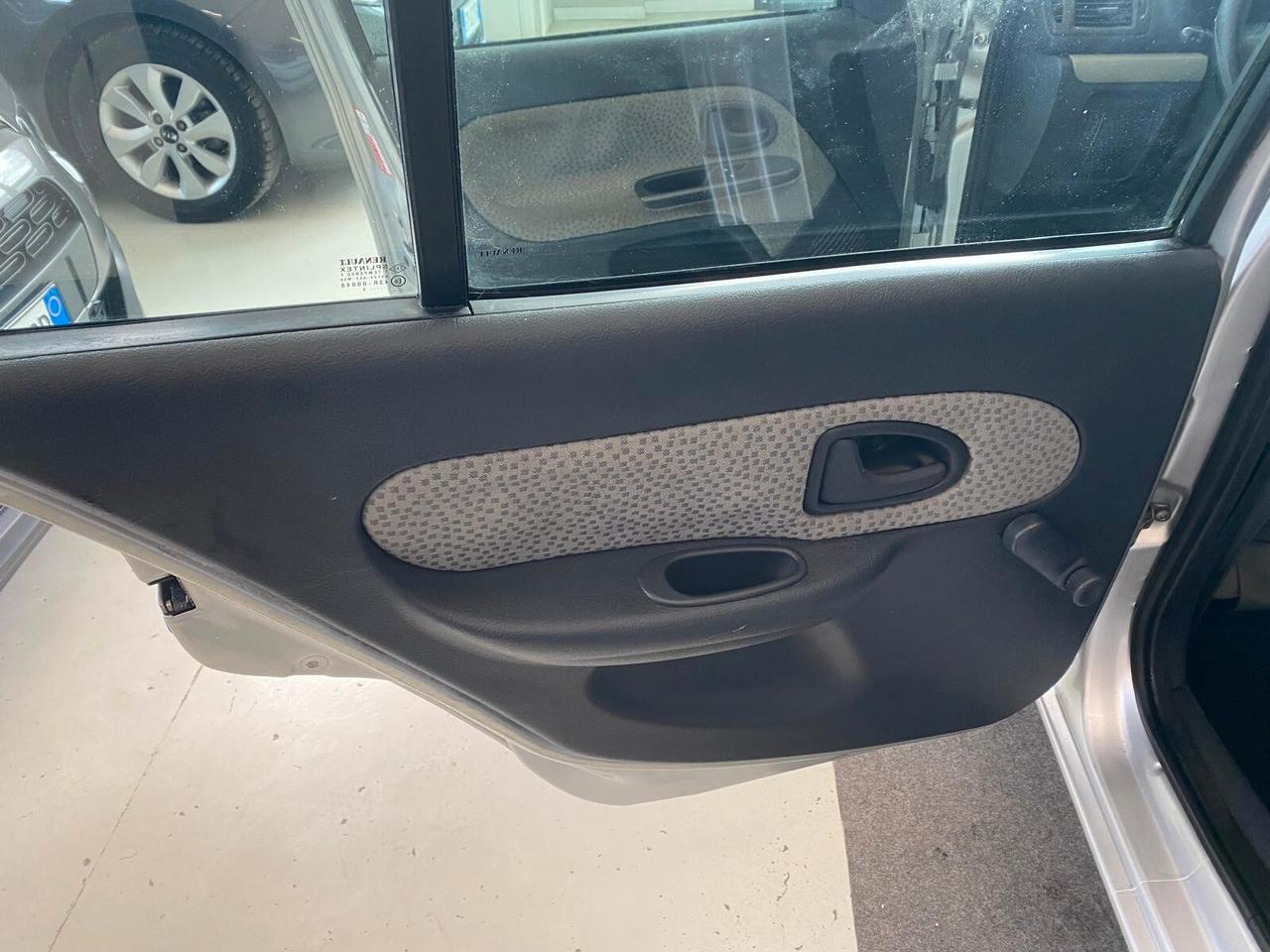 Renault Clio 1.2 cat 5 porte Fairway