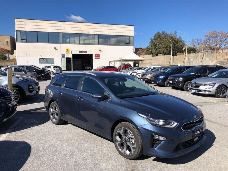 KIA ceed  1.6 CRDi 136 CV DCT SW Evolution