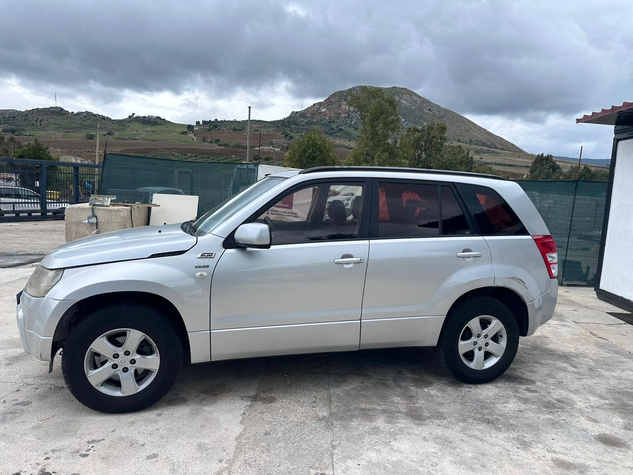 Suzuki Grand Vitara 1.9 DDiS 5 porte