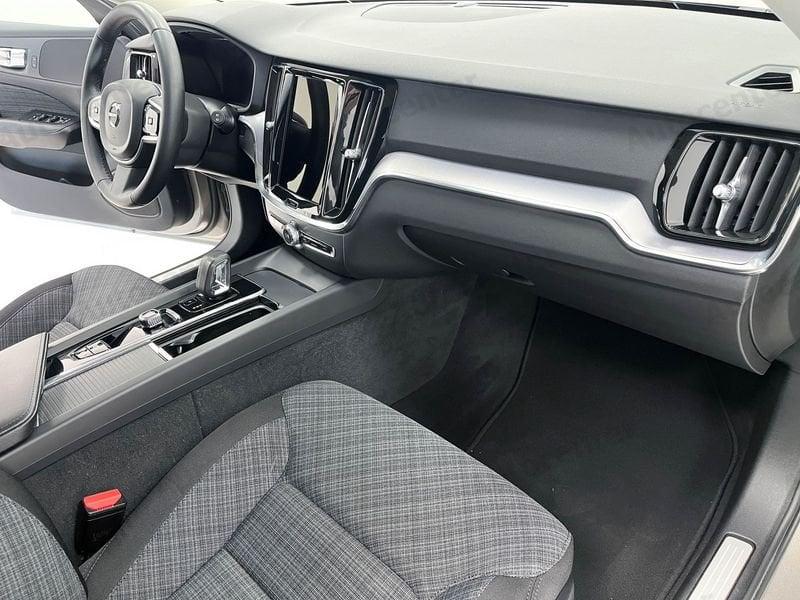 Volvo V60 Cross Country B4 (d) 197CV AWD AUT BUSINESS PRO