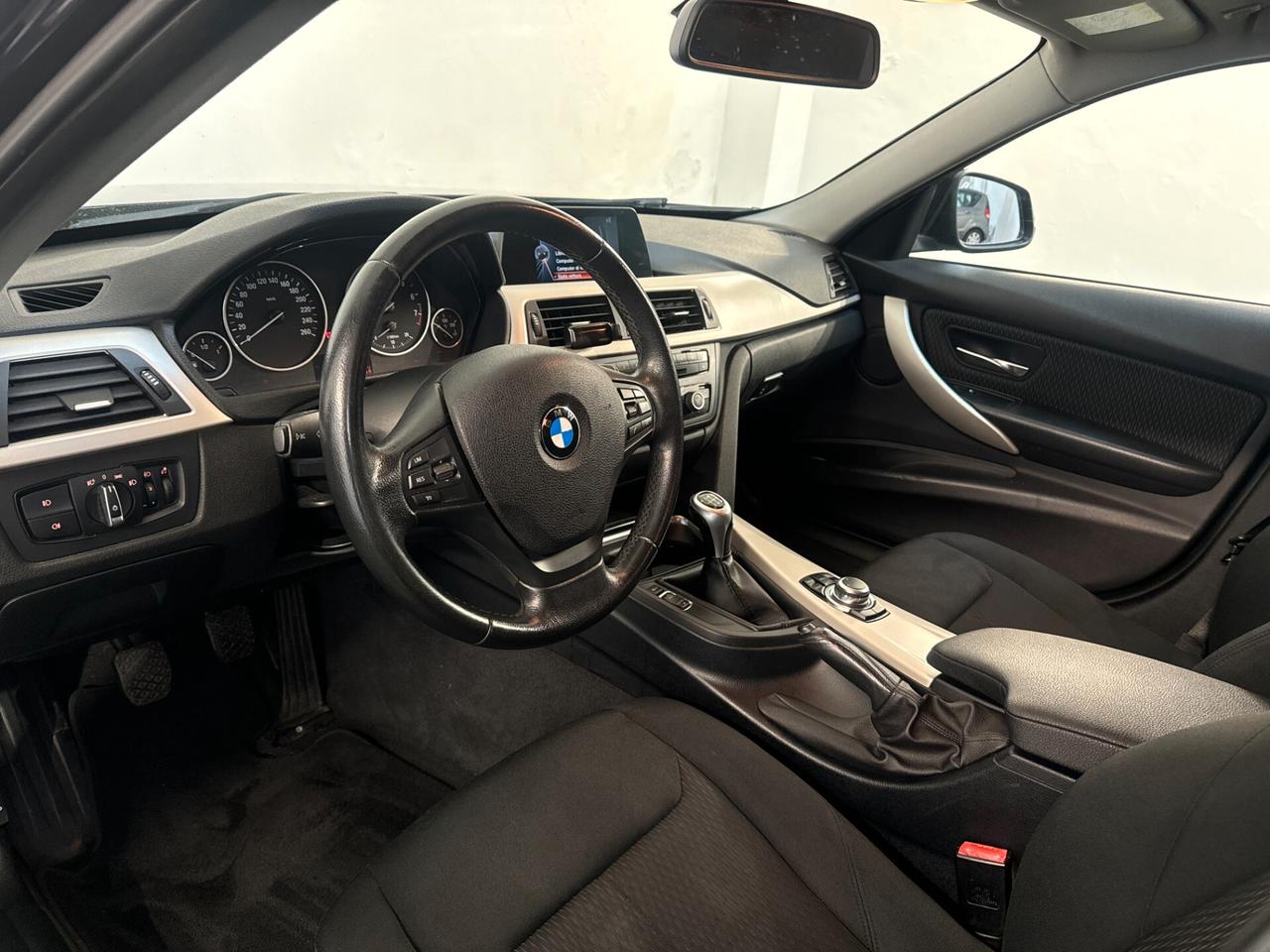 Bmw 316i BERLINA EURO6 NAVIGATORE