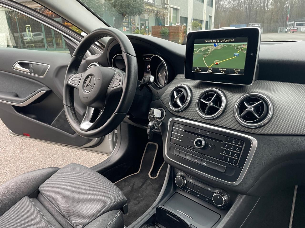 Mercedes-benz GLA 180 d Automatik*Navi*Neopatentati*