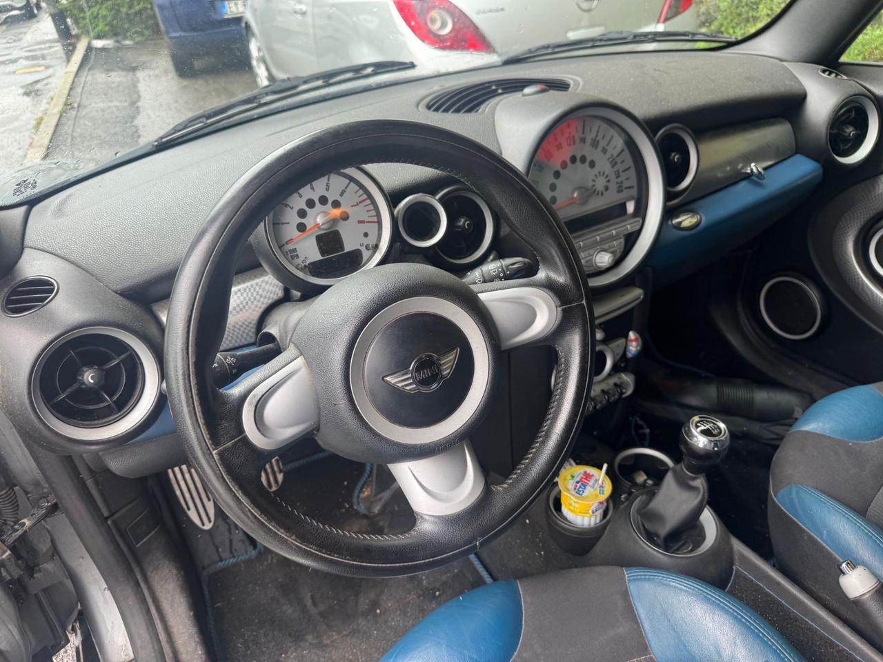 Mini 1.6 16V Cooper S cv 174 km 180.000 - 2007