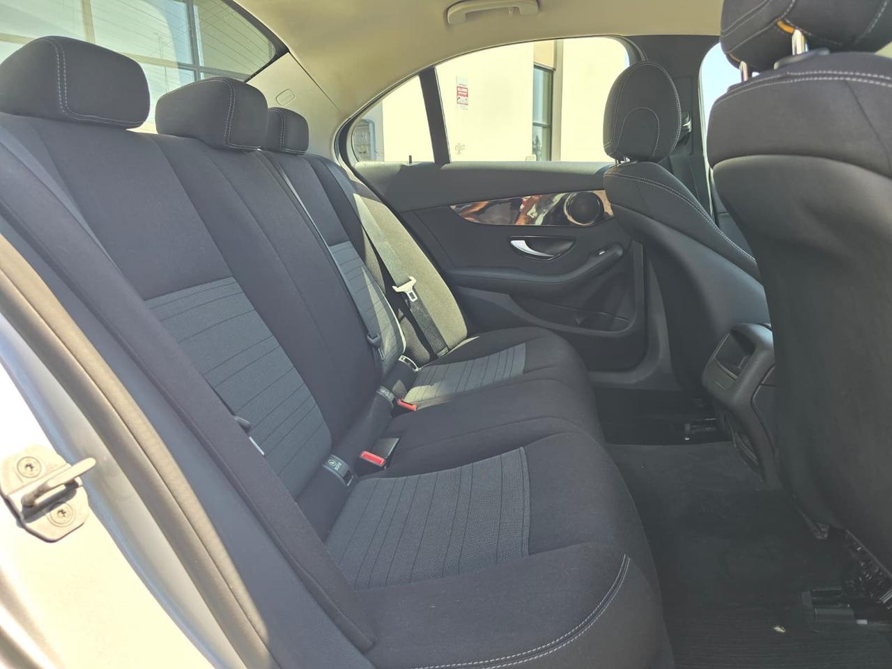Mercedes-benz C 180 d Auto Business