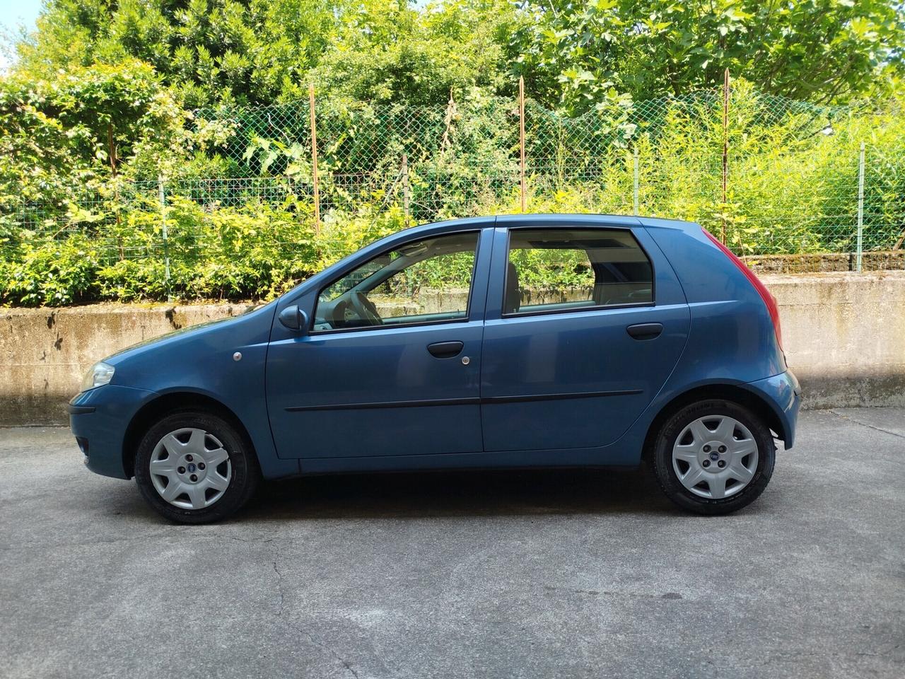 Fiat Punto 1.2 BENZINA 60cv / 44.000km / Neopat.