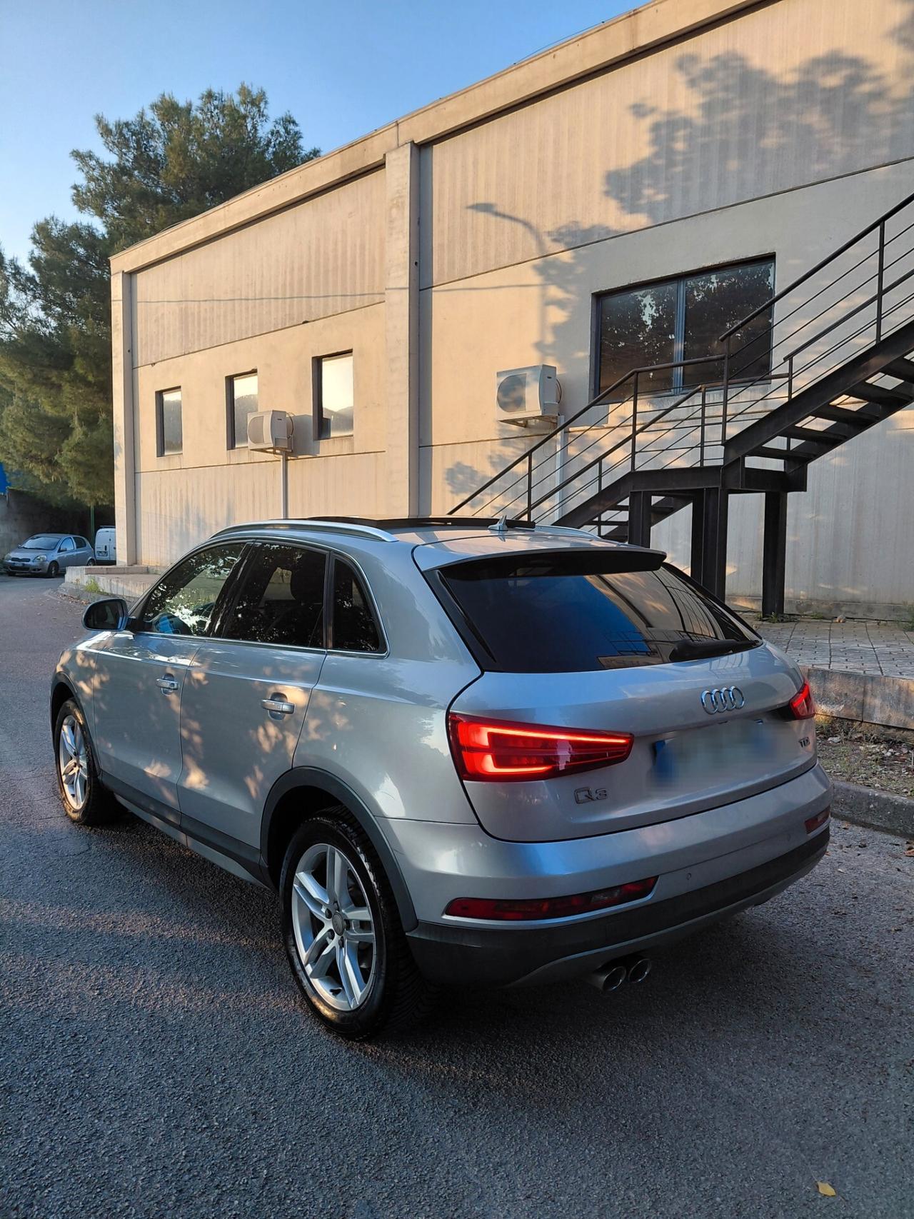 Audi Q3 2.0 TDI 150 CV Design