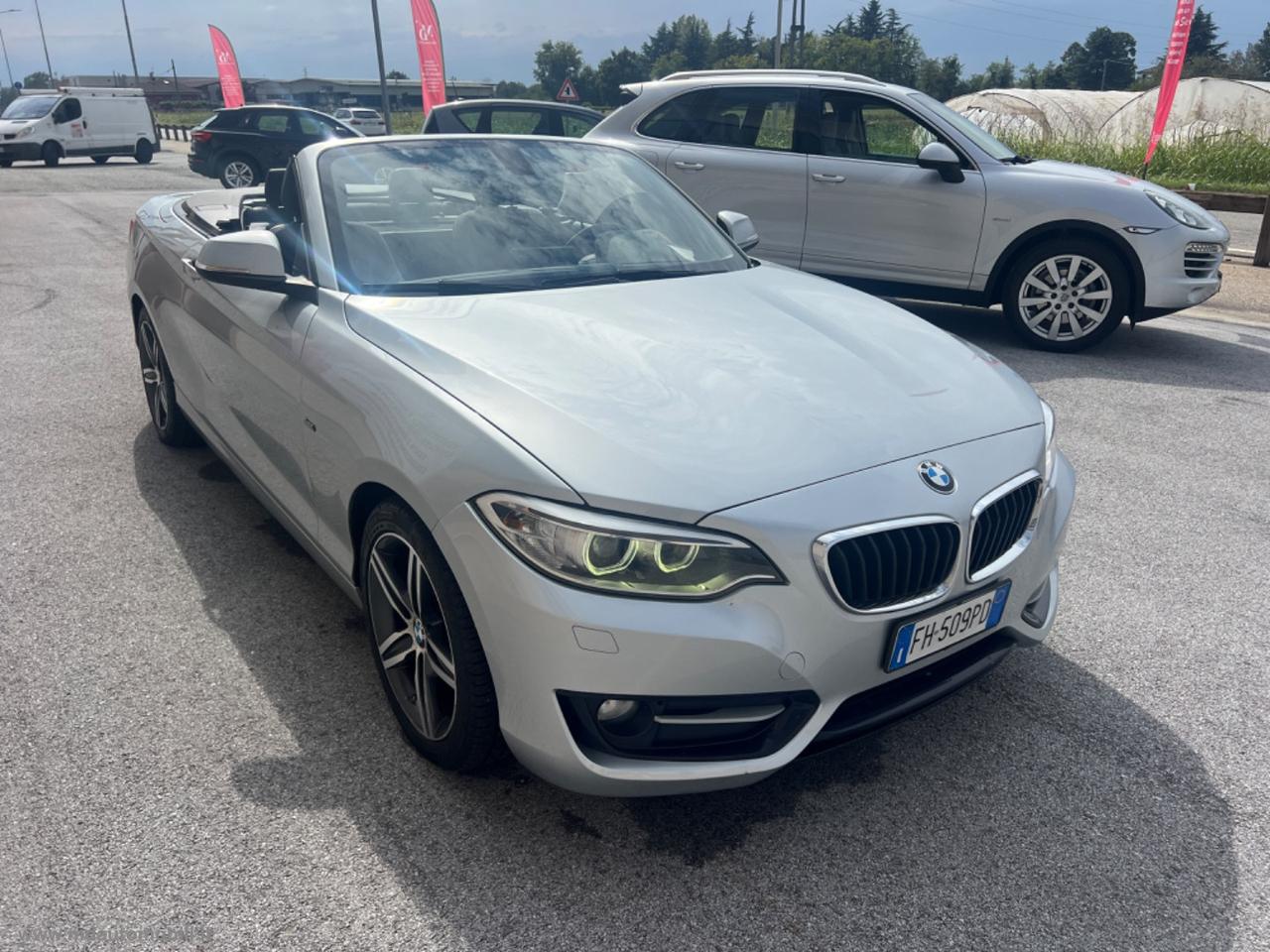 BMW 218d Cabrio Sport AUTOMATICO NAVI TAGLIANDI BMW