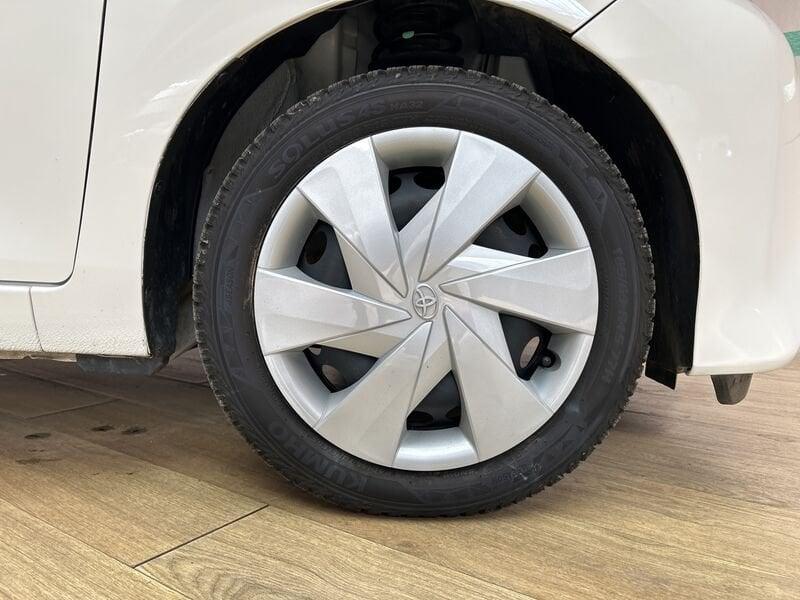 Toyota Aygo 1.0 x-cool 72 CV m-mt