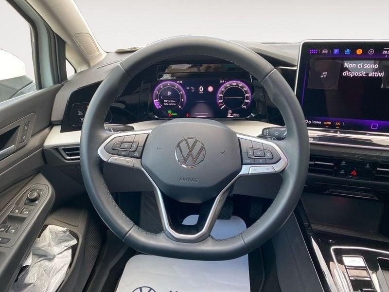 Volkswagen Golf 1.5 eTSI ACT Style DSG