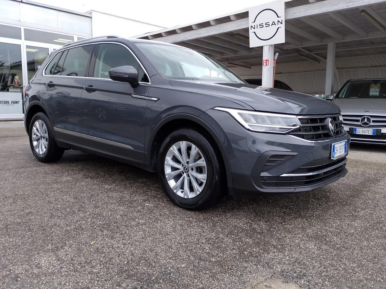 VOLKSWAGEN Tiguan 2.0 TDI 150CV SCR DSG Life