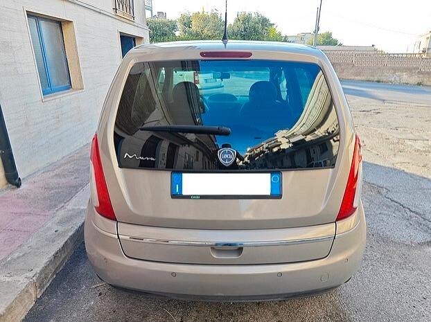 LANCIA Musa 1.4 8V Ecochic *GPL* - 2011