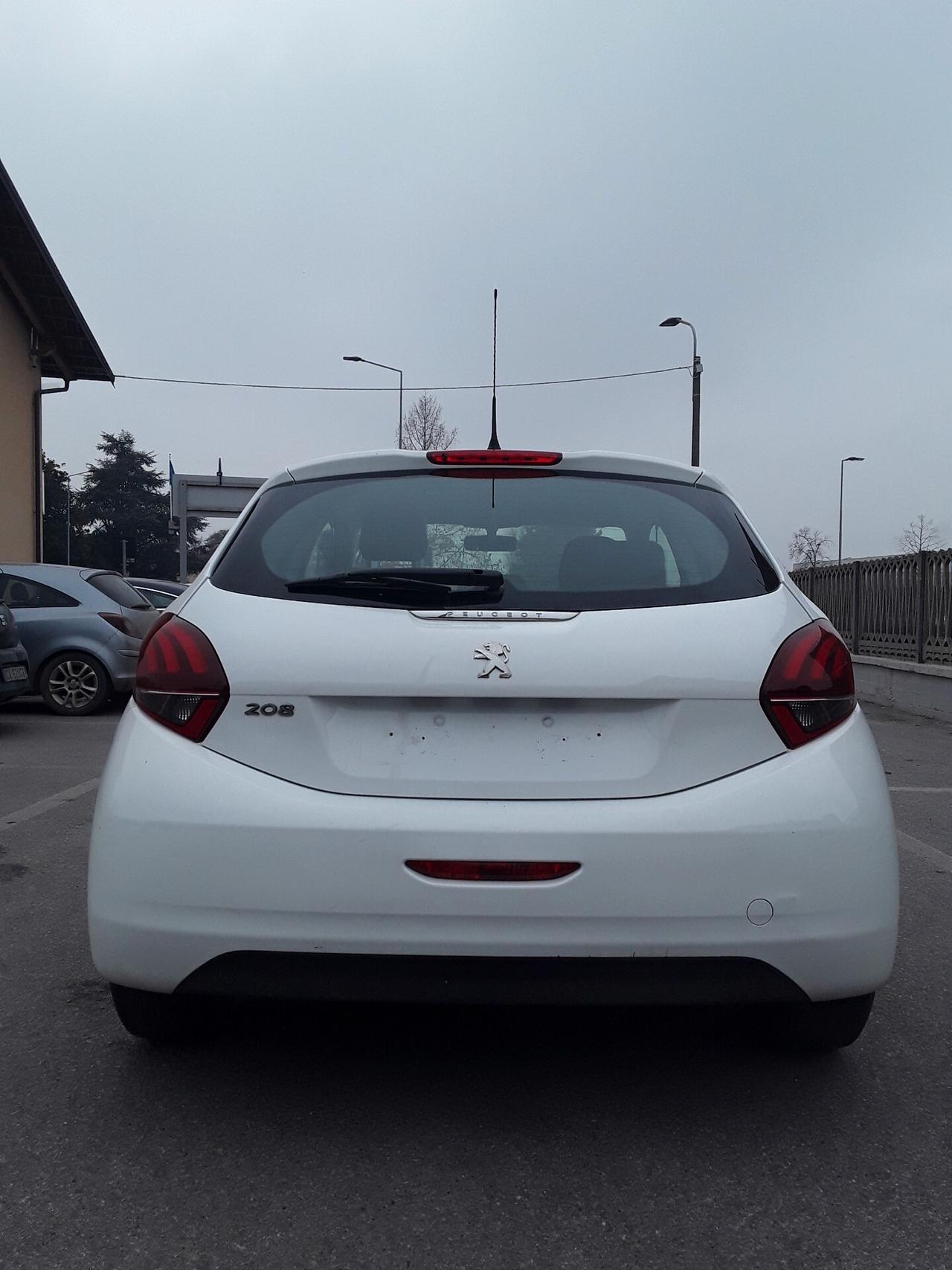 Peugeot 208 PureTech 82 3 porte Active