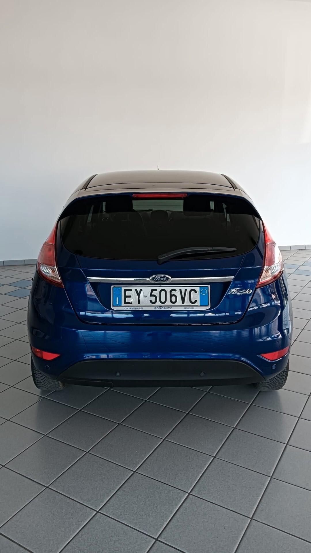 Ford Fiesta 1.5 TDCi 75CV 5 porte Titanium