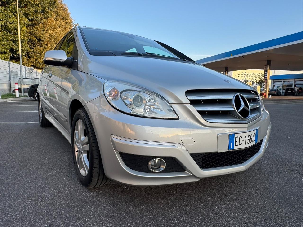B 180 BlueEFFICIENCY Sport