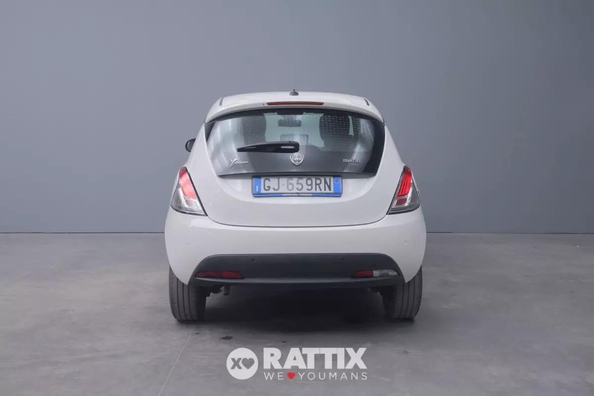 Lancia Ypsilon 1.0 firefly hybrid 70CV Silver 5p.ti