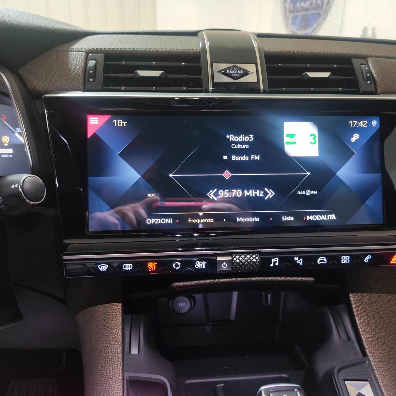 Ds 7 Crossback BlueHDi 130 aut. Business(12 mesi di garanzia)