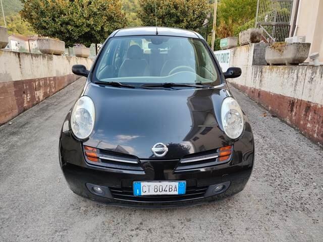 Nissan Micra 1.2 16V 5p automatica