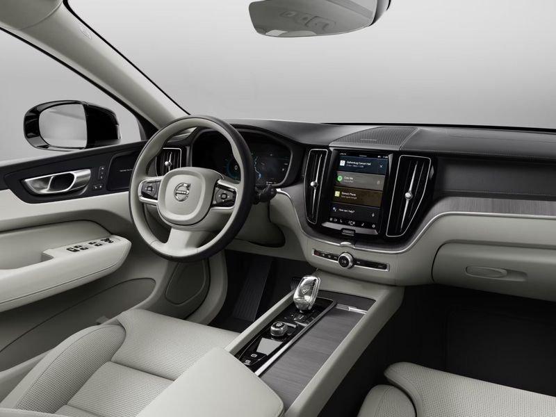 Volvo XC60 T6 253+145 CV AWD Plug-in Hybrid Automatica Recharge Ultimate Dark Pronta Consegna